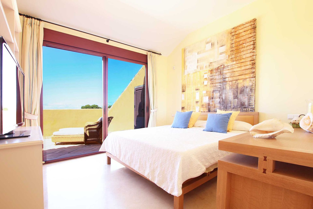 Appartement te koop in Bahía de Marbella | 3 slaapkamers H4074373