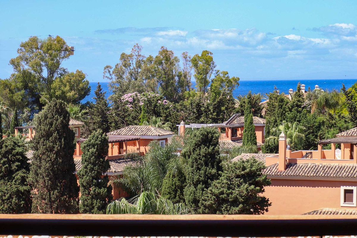 Appartement te koop in Bahía de Marbella | 3 slaapkamers H4074373