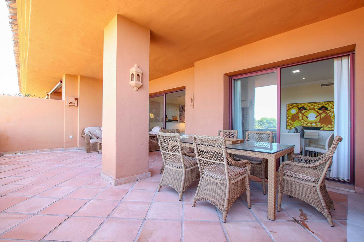 Appartement te koop in Bahía de Marbella | 3 slaapkamers H4074373