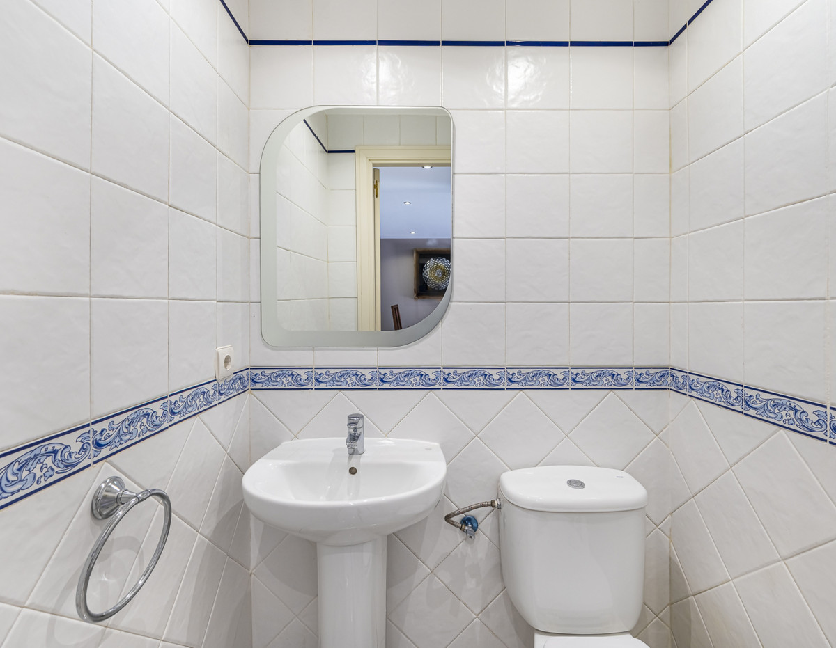 Tussenverdieping Appartement in Bahía de Marbella-13