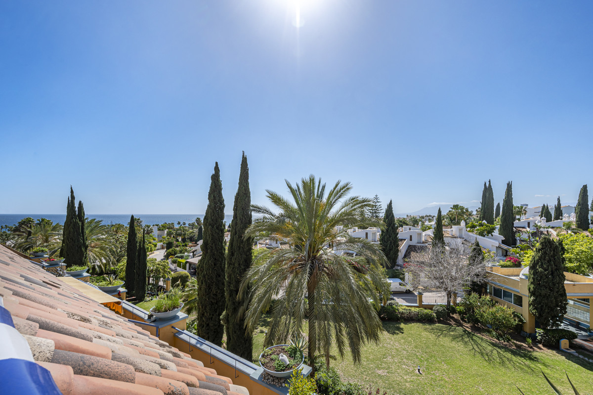 Tussenverdieping Appartement in Bahía de Marbella-19