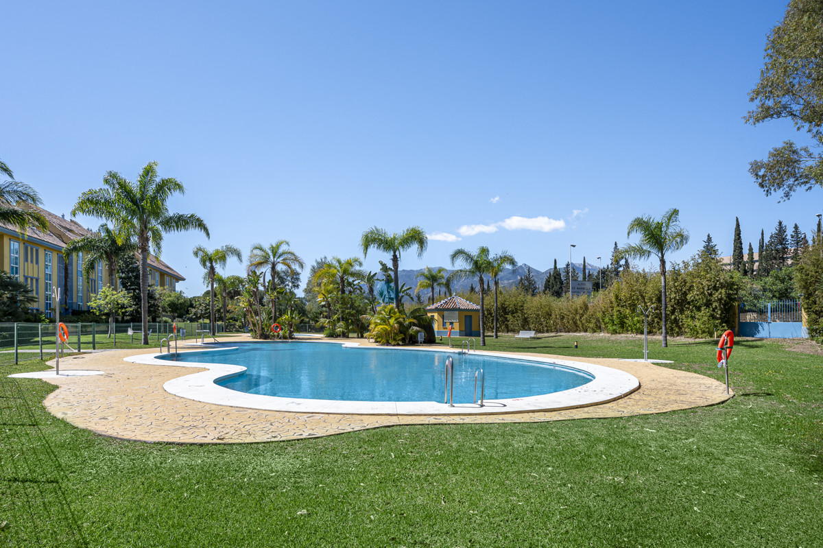 Tussenverdieping Appartement in Bahía de Marbella-31