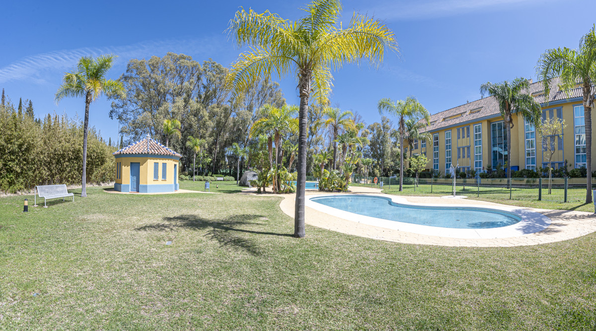 Tussenverdieping Appartement in Bahía de Marbella-32