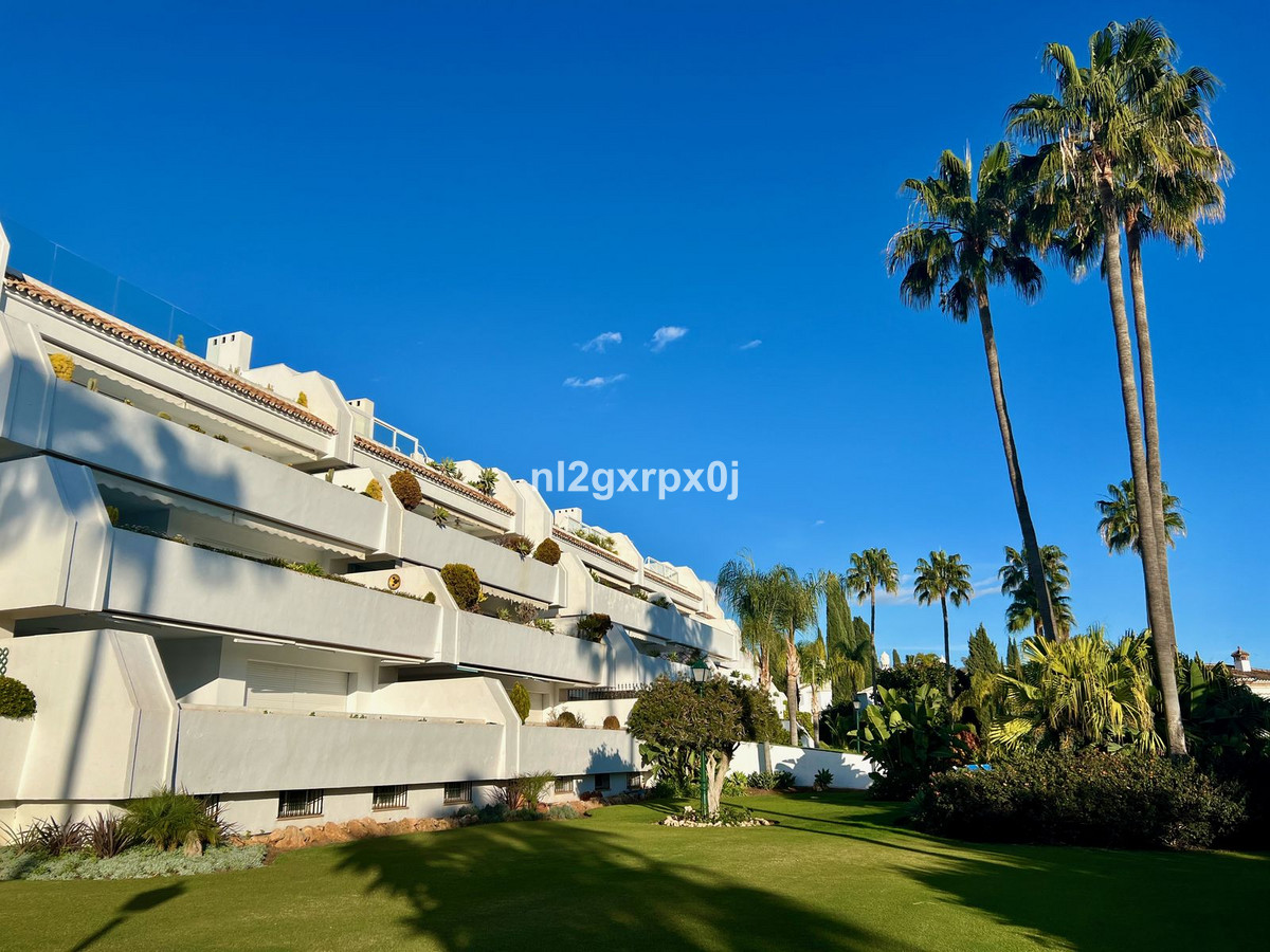 Tussenverdieping Appartement in Bahía de Marbella-37