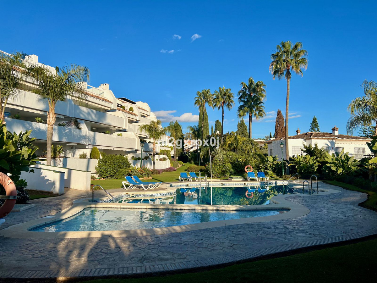 Tussenverdieping Appartement in Bahía de Marbella-38