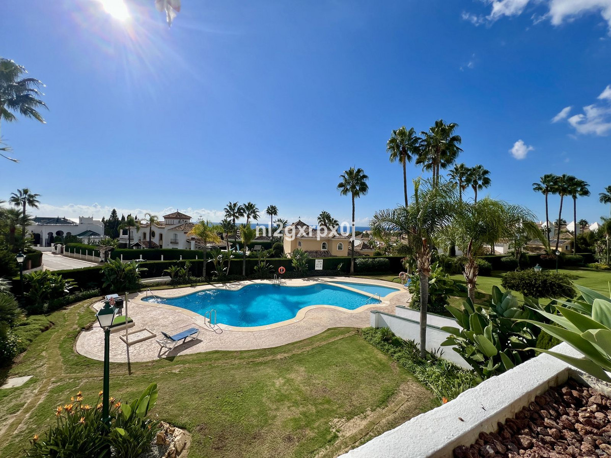 Tussenverdieping Appartement in Bahía de Marbella-42