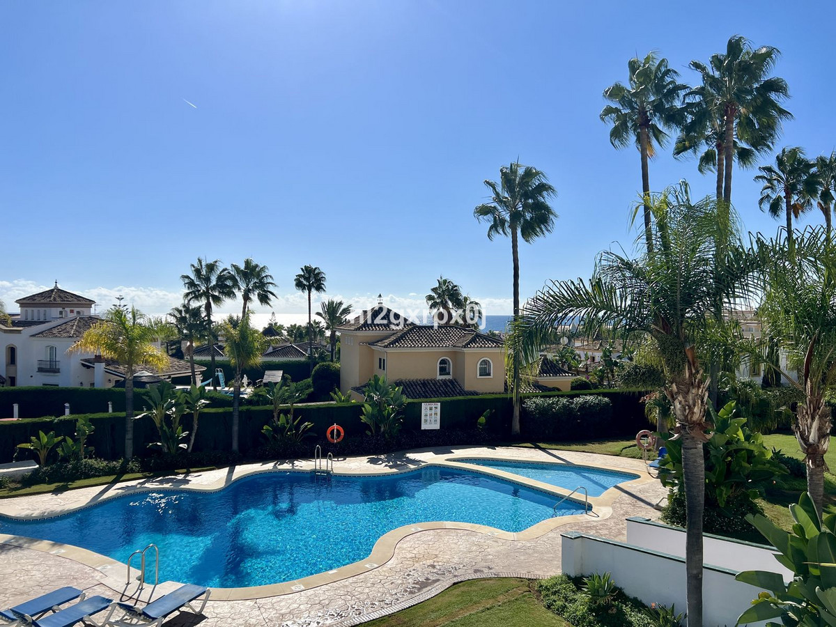Tussenverdieping Appartement in Bahía de Marbella-44