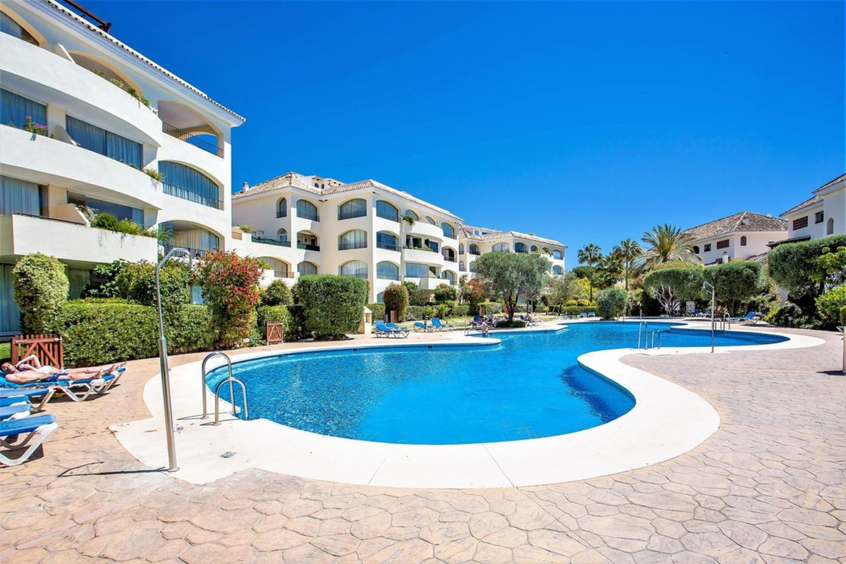 Begane grond appartement in Bahía de Marbella-10