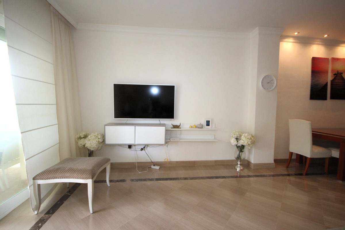 Begane grond appartement in Bahía de Marbella-16