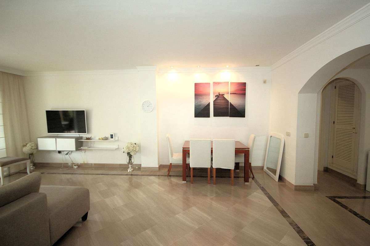 Begane grond appartement in Bahía de Marbella-5