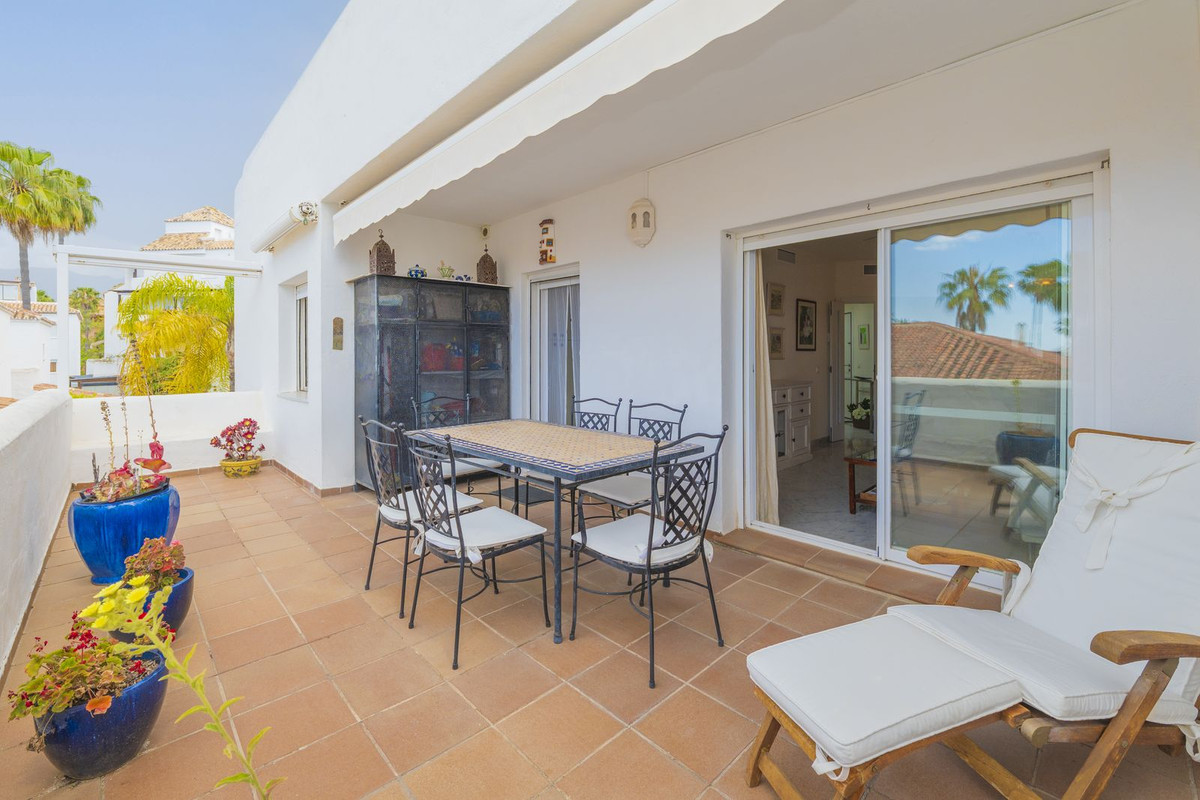 Appartement te koop in Bahía de Marbella | 3 slaapkamers H5038732