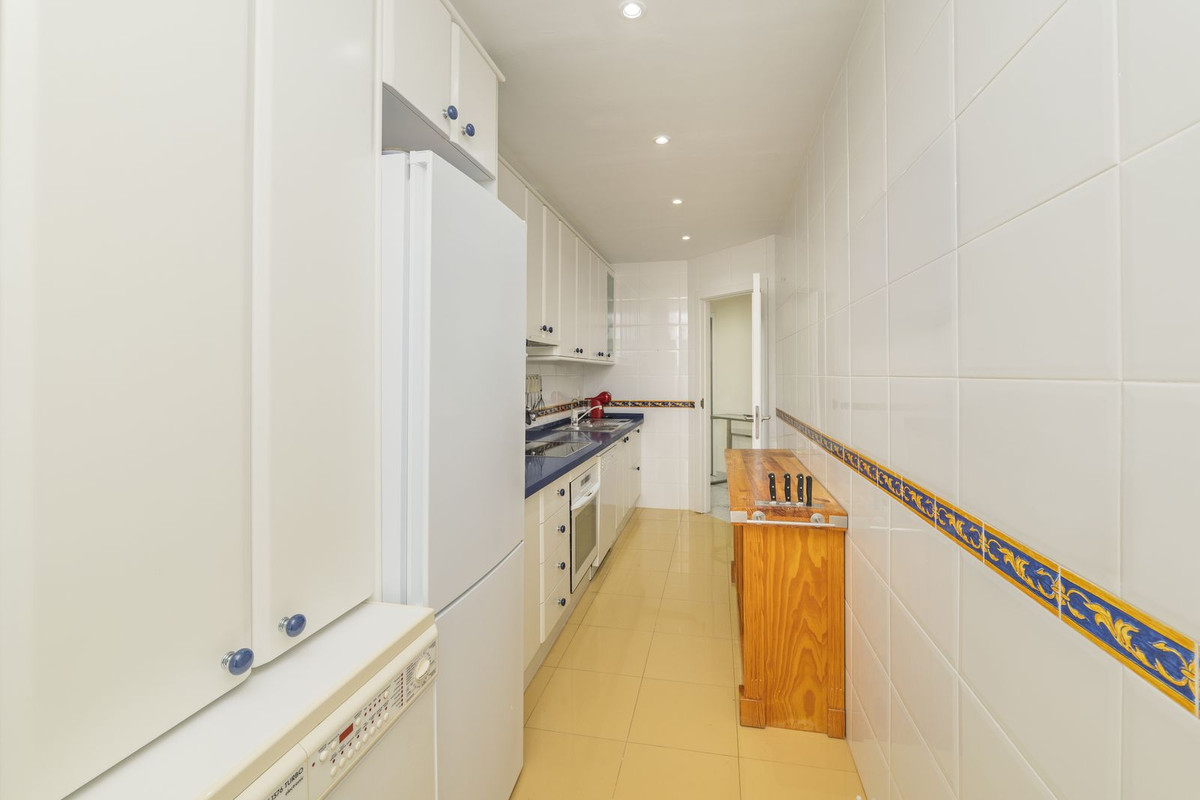 Appartement te koop in Bahía de Marbella | 3 slaapkamers H5038732