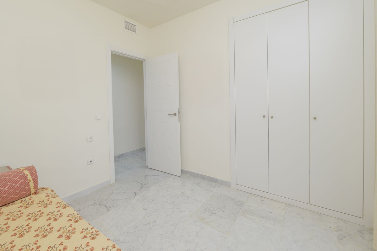 Appartement te koop in Bahía de Marbella | 3 slaapkamers H5038732