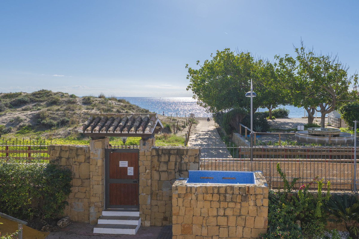 Appartement te koop in Bahía de Marbella | 3 slaapkamers H5038732