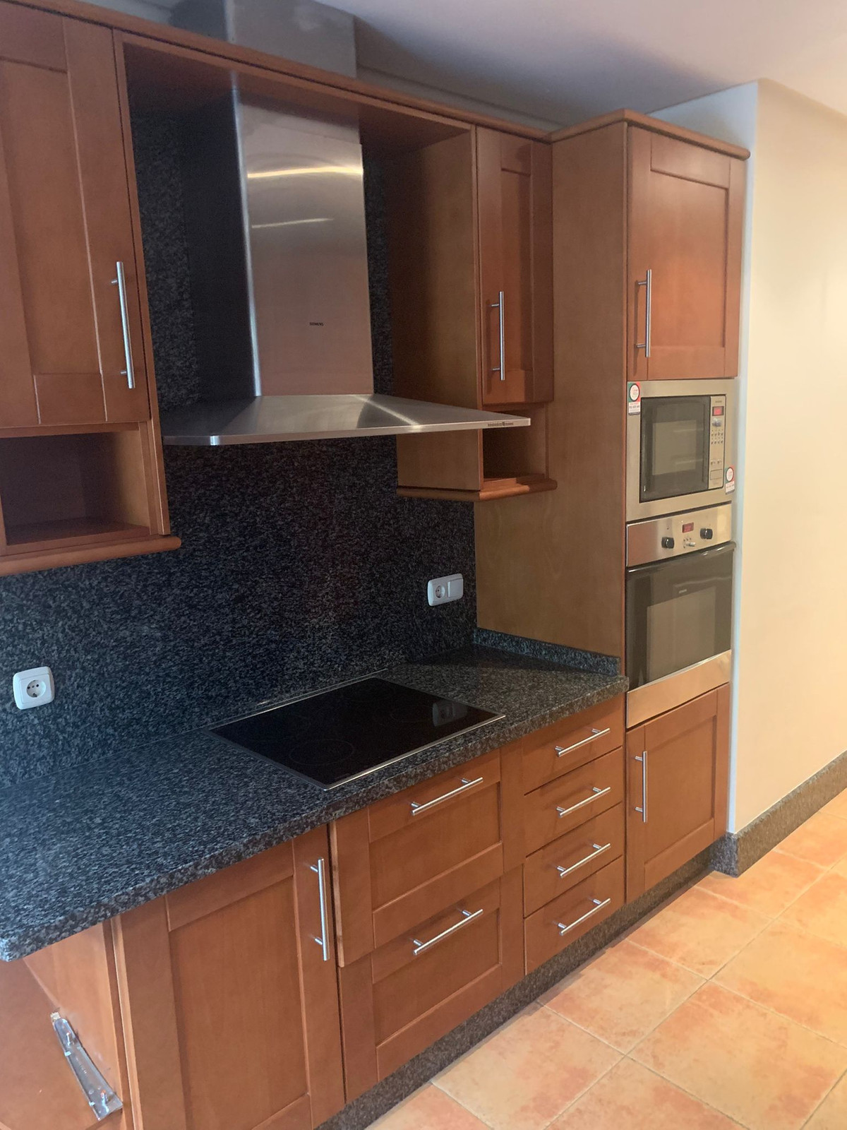 Appartement te koop in Bahía de Marbella | 3 slaapkamers H5048143