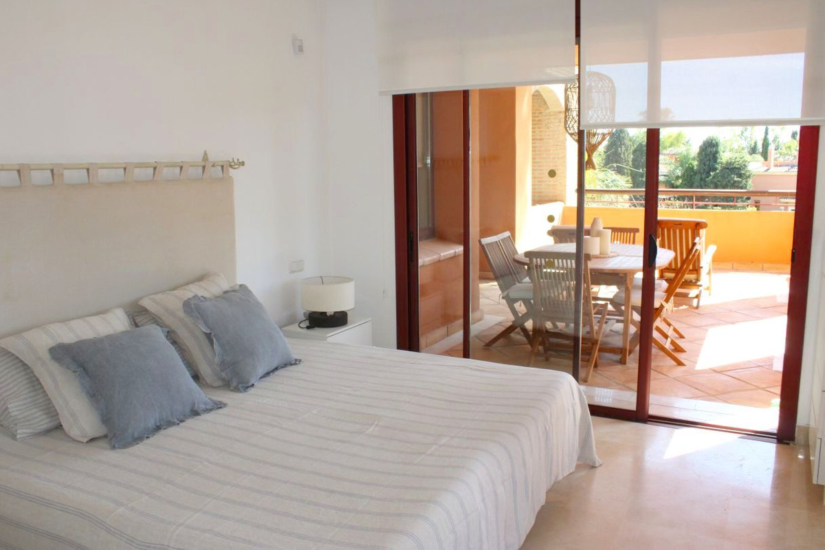 Appartement te koop in Bahía de Marbella | 3 slaapkamers H5074459