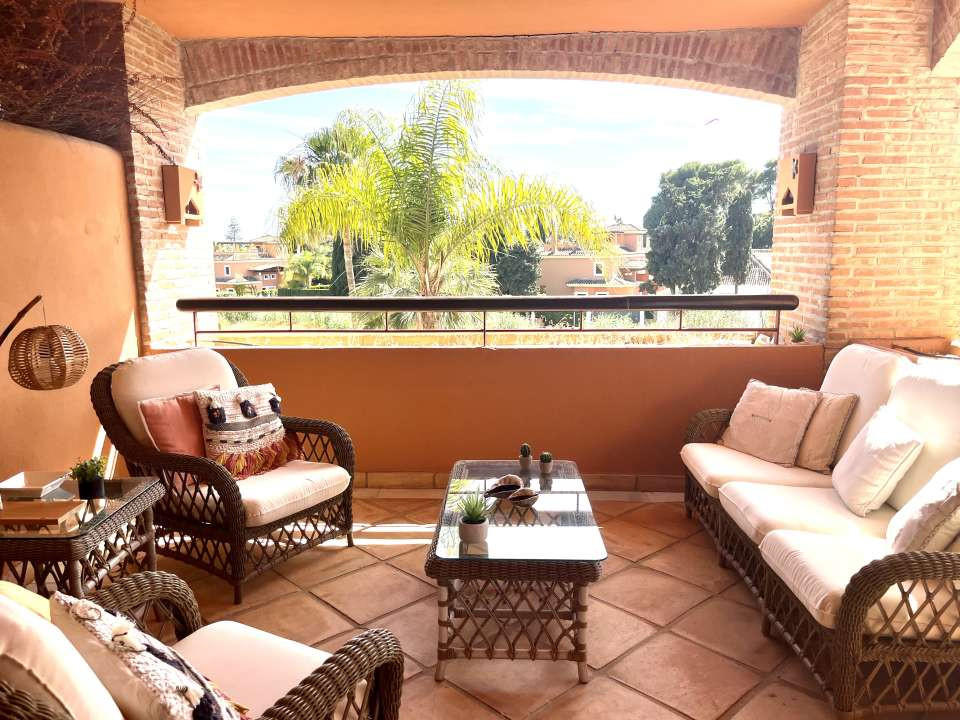 Appartement te koop in Bahía de Marbella | 3 slaapkamers H5074459