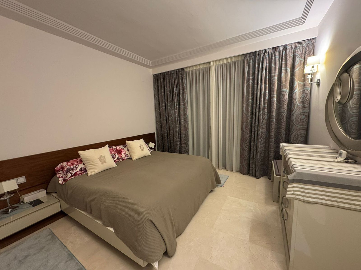 Appartement te koop in Bahía de Marbella | 2 slaapkamers H5107321