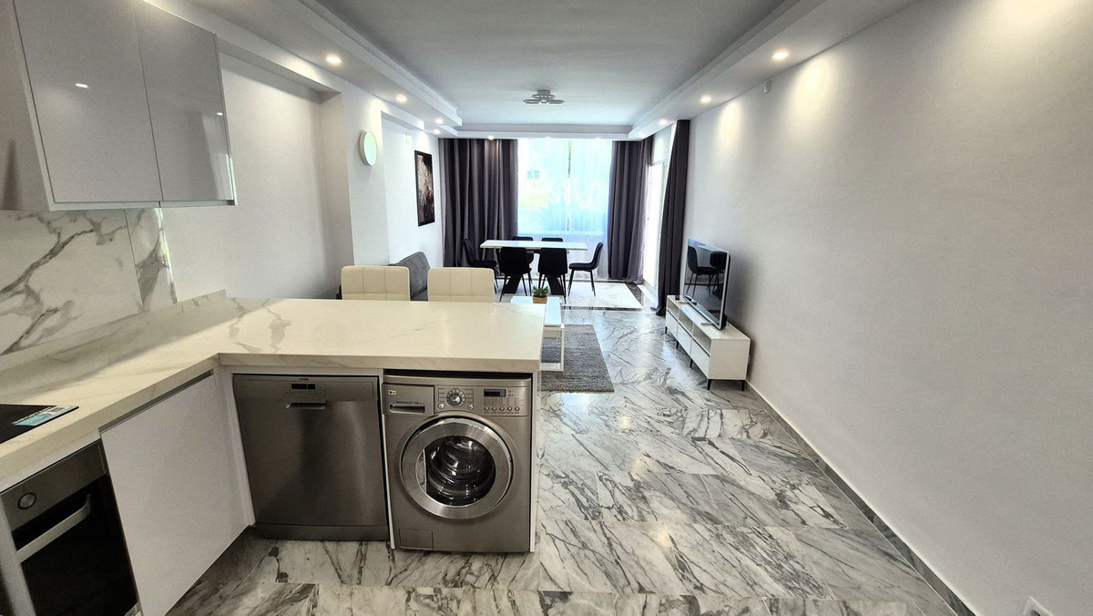 Appartement te koop in Bahía de Marbella | 3 slaapkamers H5126917