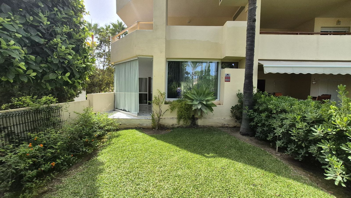 Appartement te koop in Bahía de Marbella | 3 slaapkamers H5126917