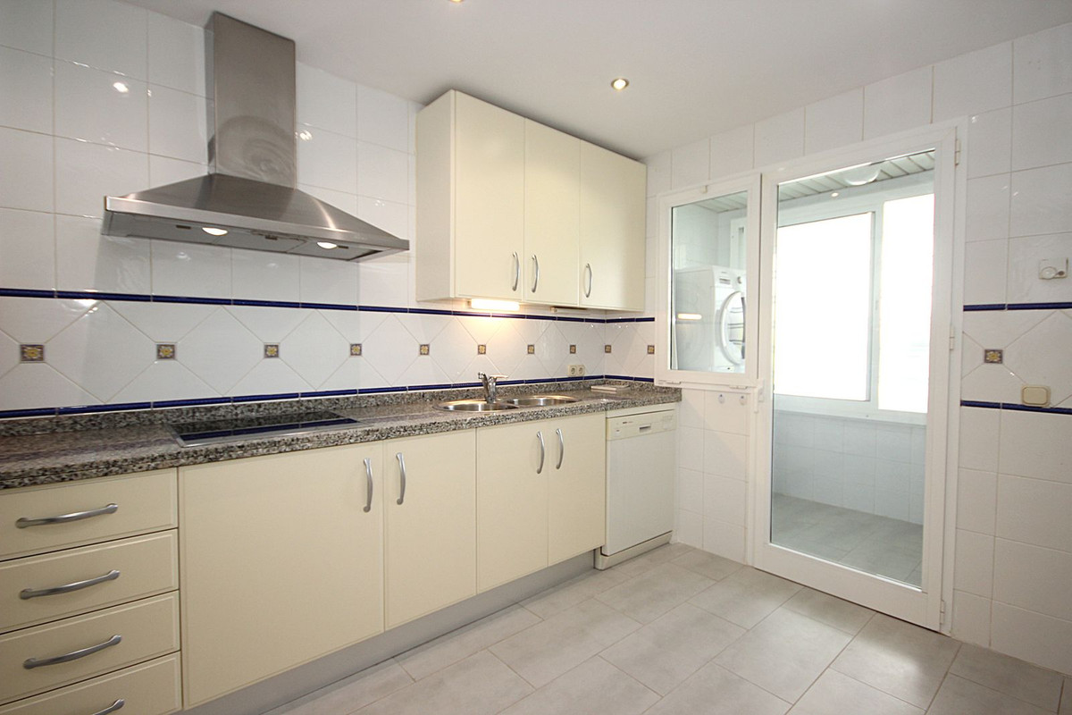 Appartement te koop in Bahía de Marbella | 2 slaapkamers H5129614