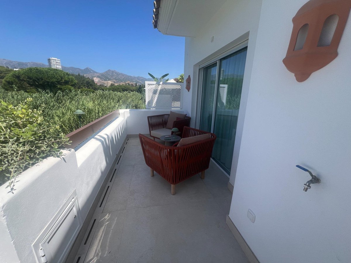 Appartement te koop in Bahía de Marbella | 3 slaapkamers H5130448