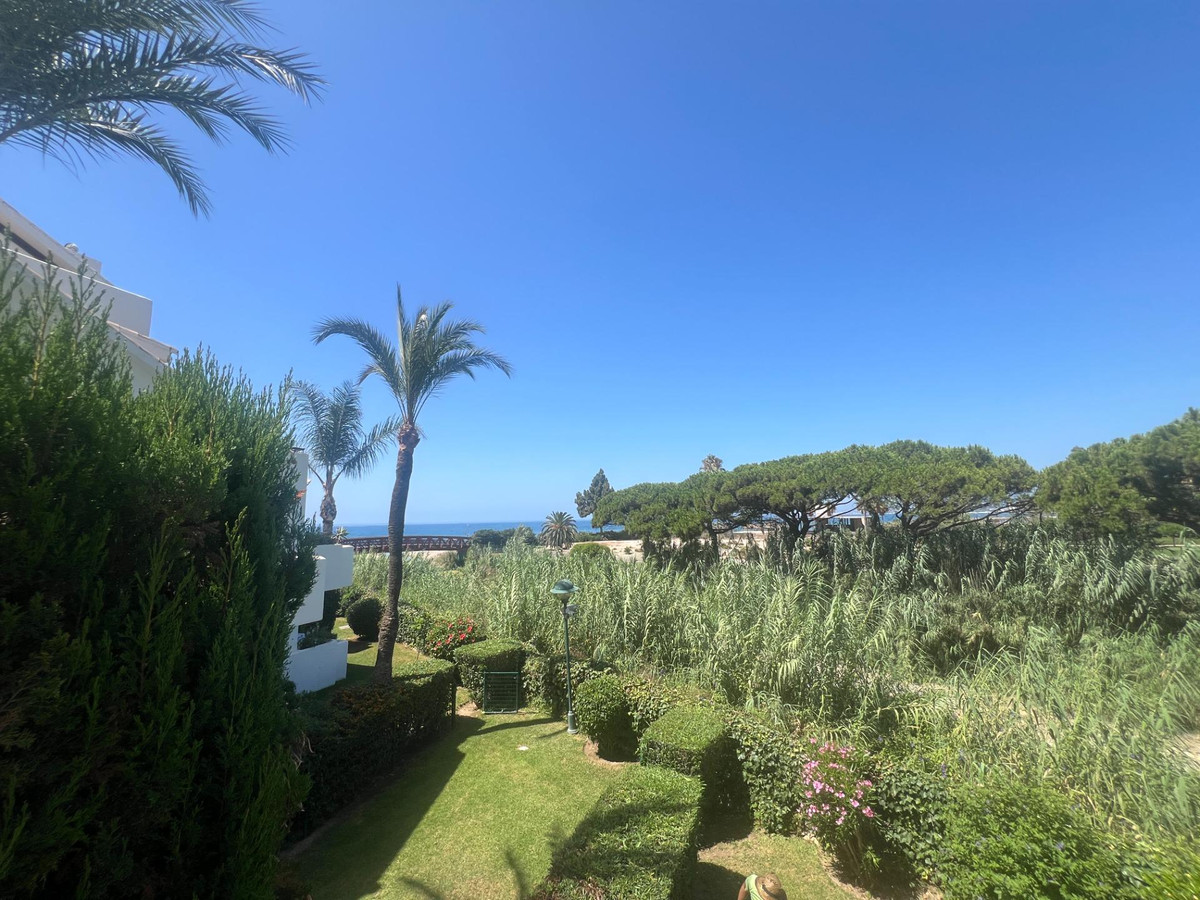Appartement te koop in Bahía de Marbella | 3 slaapkamers H5130448