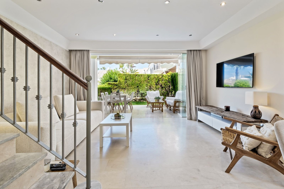 Huis te koop in Bahía de Marbella | 4 slaapkamers H5137585
