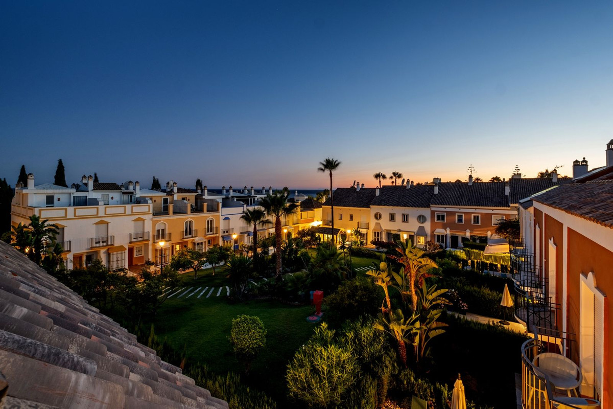 Huis te koop in Bahía de Marbella | 4 slaapkamers H5137585