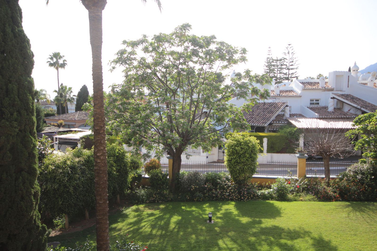 Appartement te koop in Bahía de Marbella | 2 slaapkamers H5152009