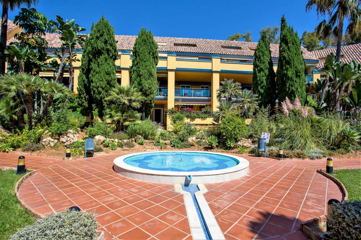 Appartement te koop in Bahía de Marbella | 2 slaapkamers H5152009