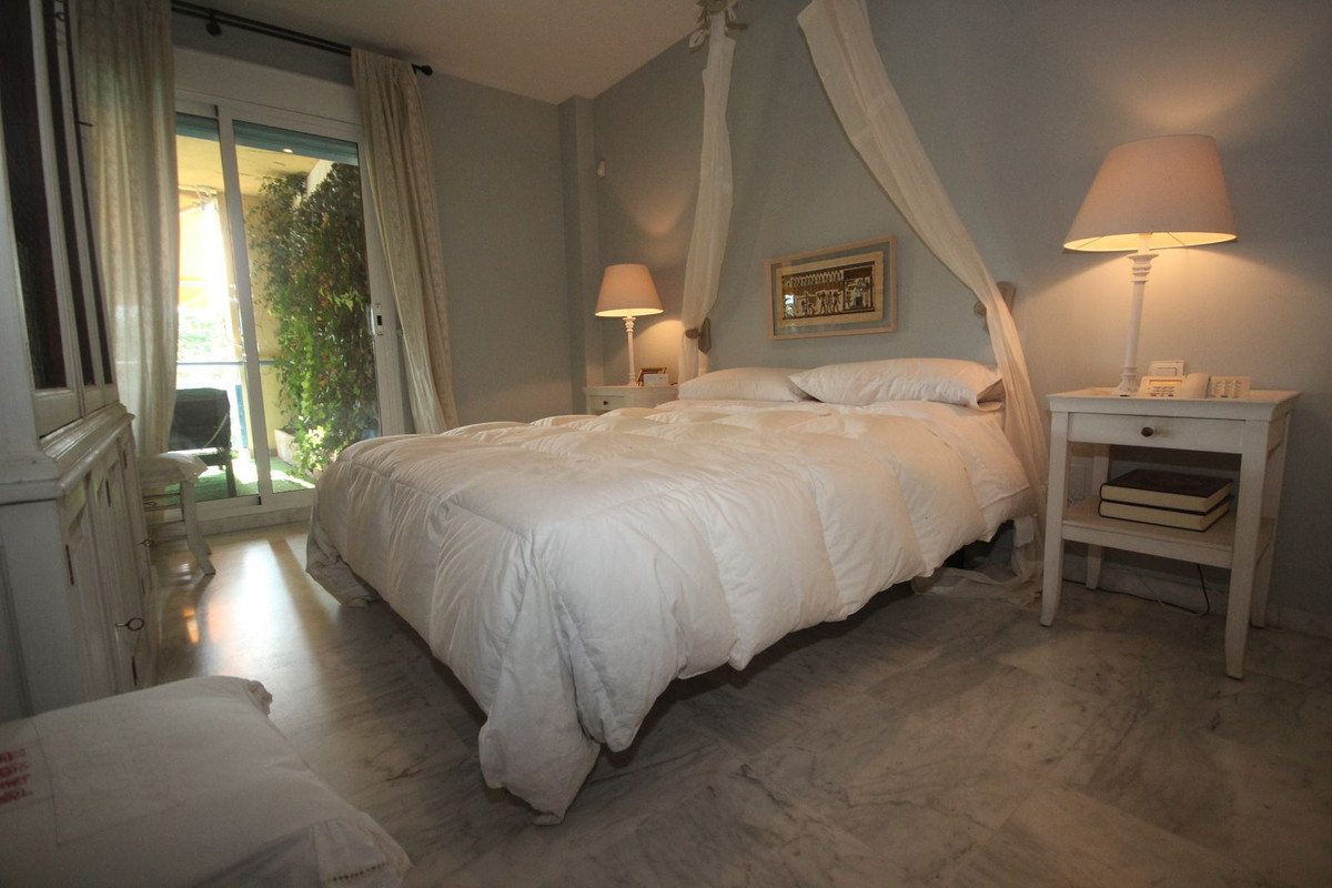 Appartement te koop in Bahía de Marbella | 2 slaapkamers H5152009
