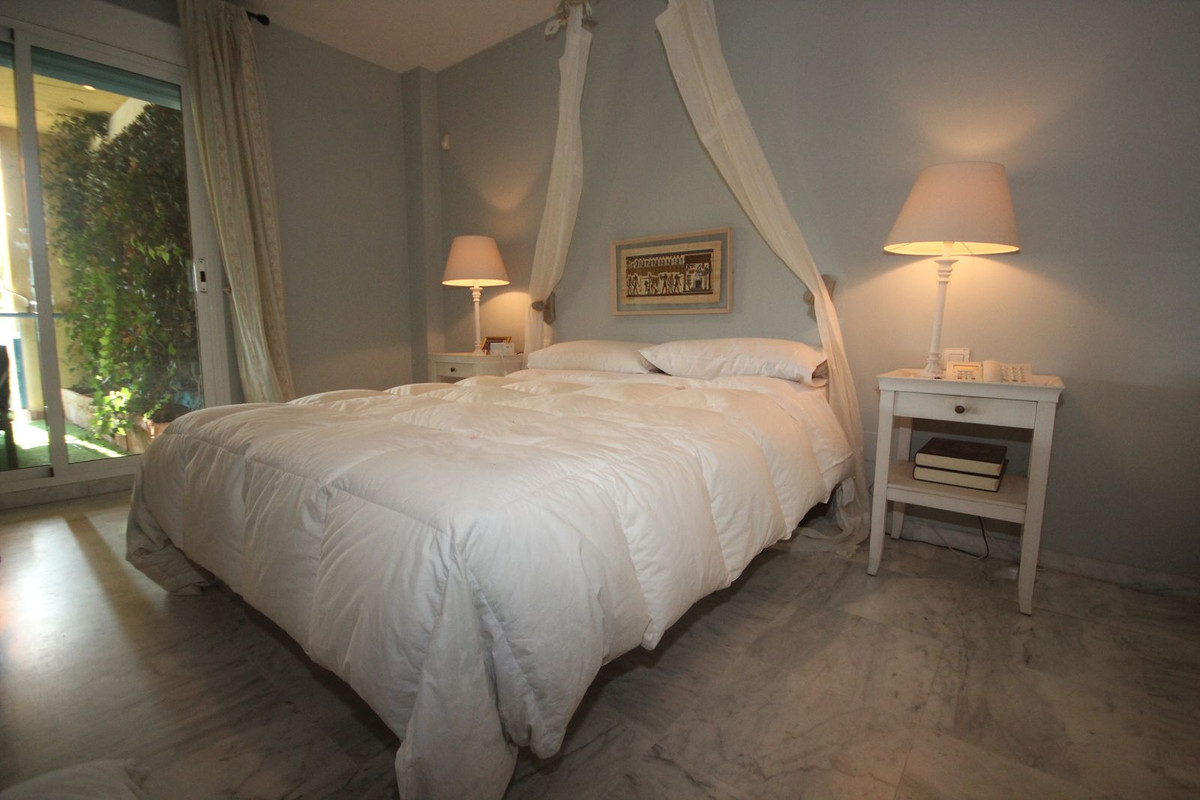Appartement te koop in Bahía de Marbella | 2 slaapkamers H5152009