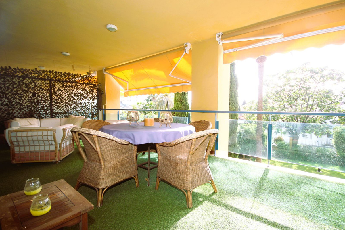 Appartement te koop in Bahía de Marbella | 2 slaapkamers H5152009