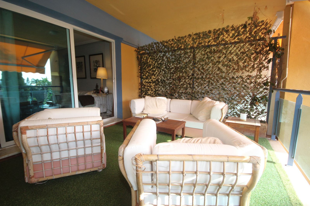 Appartement te koop in Bahía de Marbella | 2 slaapkamers H5152009