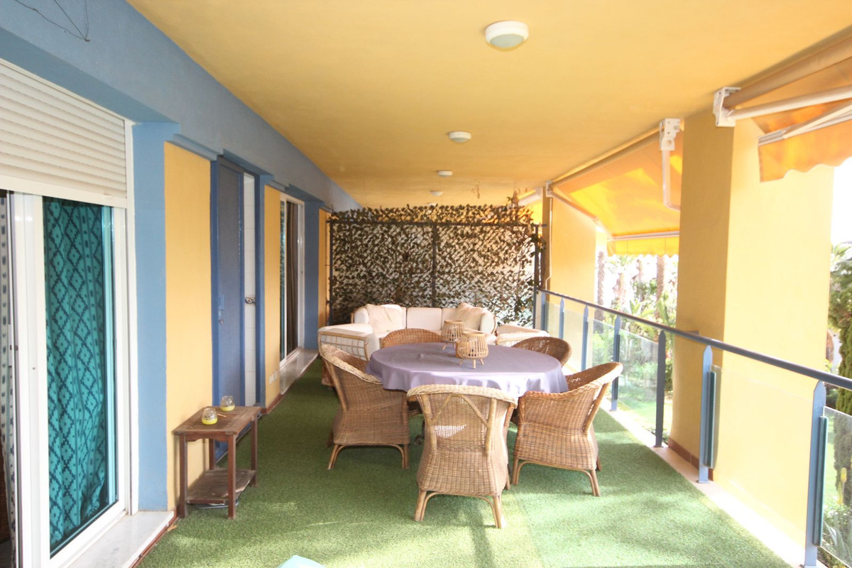 Appartement te koop in Bahía de Marbella | 2 slaapkamers H5152009