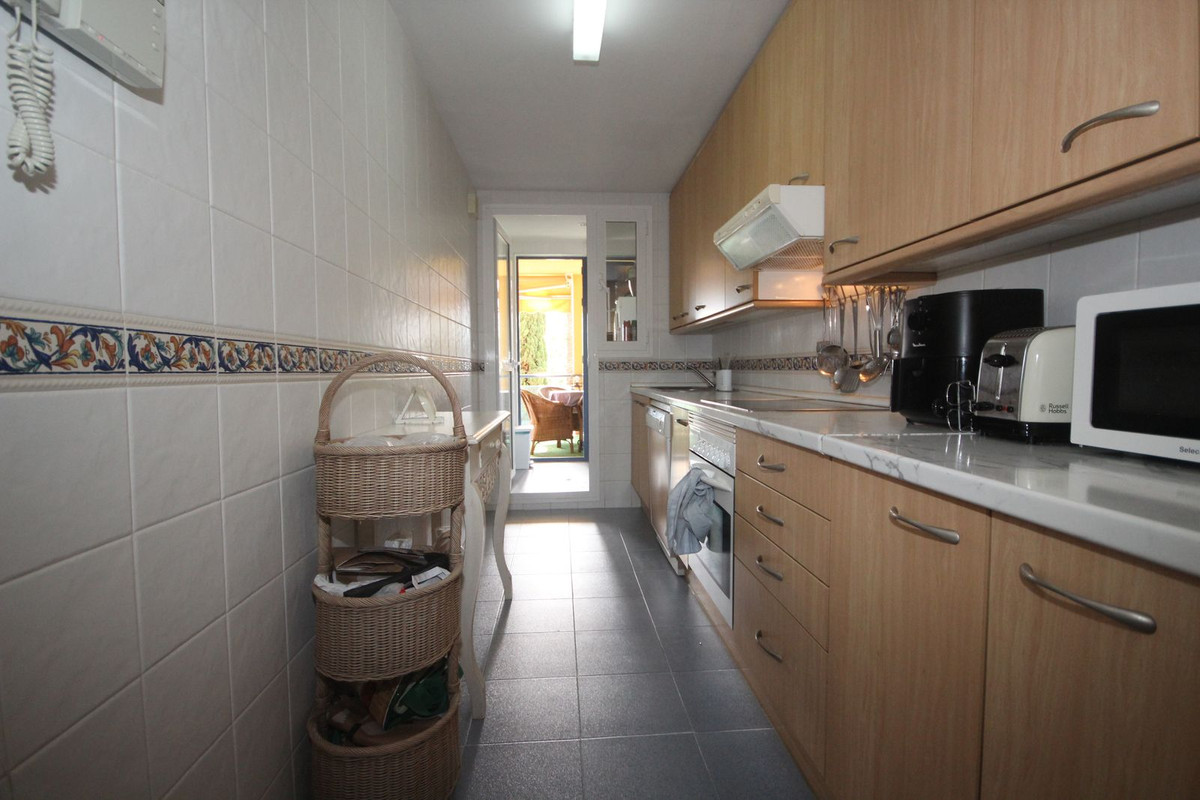 Appartement te koop in Bahía de Marbella | 2 slaapkamers H5152009