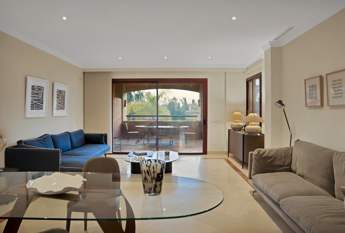 Appartement te koop in Bahía de Marbella | 3 slaapkamers H5304808