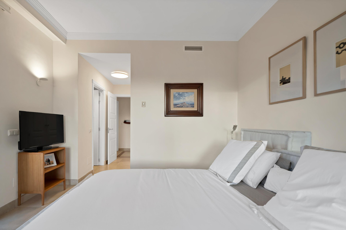 Appartement te koop in Bahía de Marbella | 3 slaapkamers H5304808