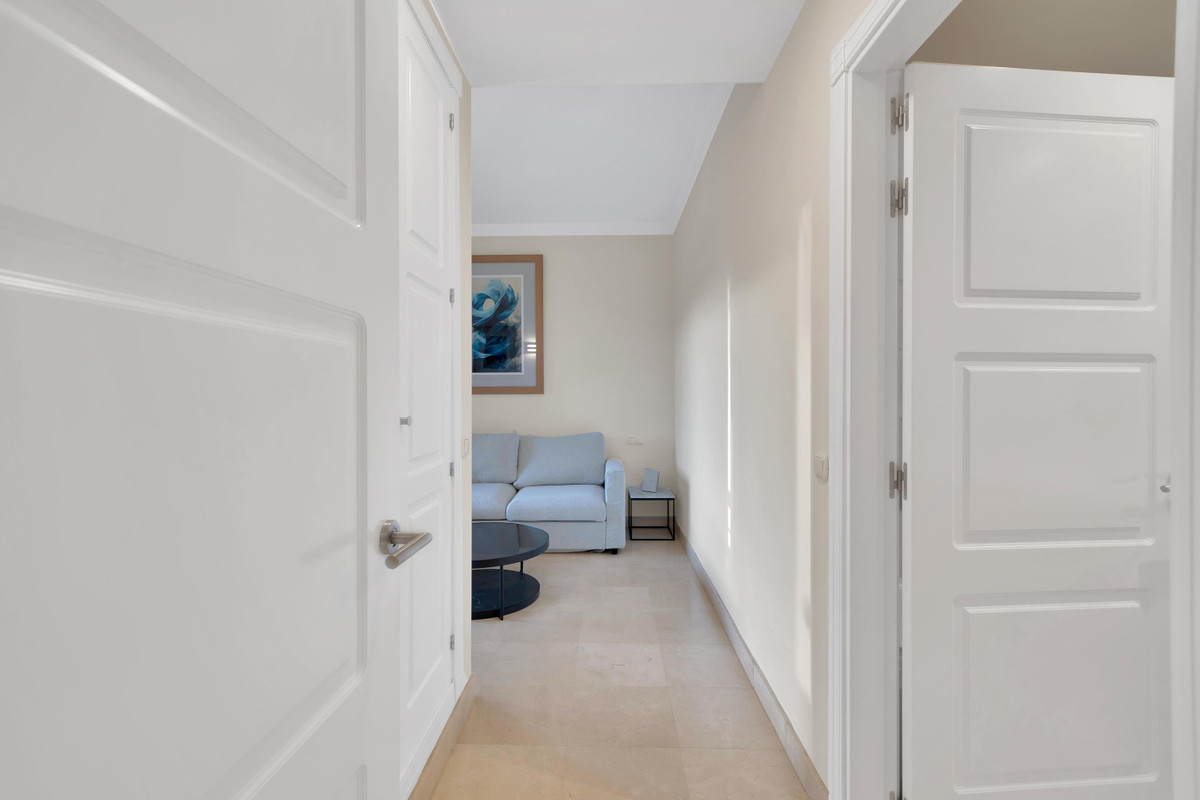 Appartement te koop in Bahía de Marbella | 3 slaapkamers H5304808