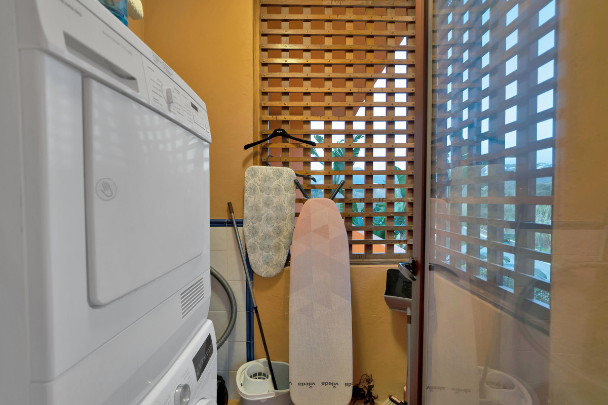 Appartement te koop in Bahía de Marbella | 3 slaapkamers H5304808