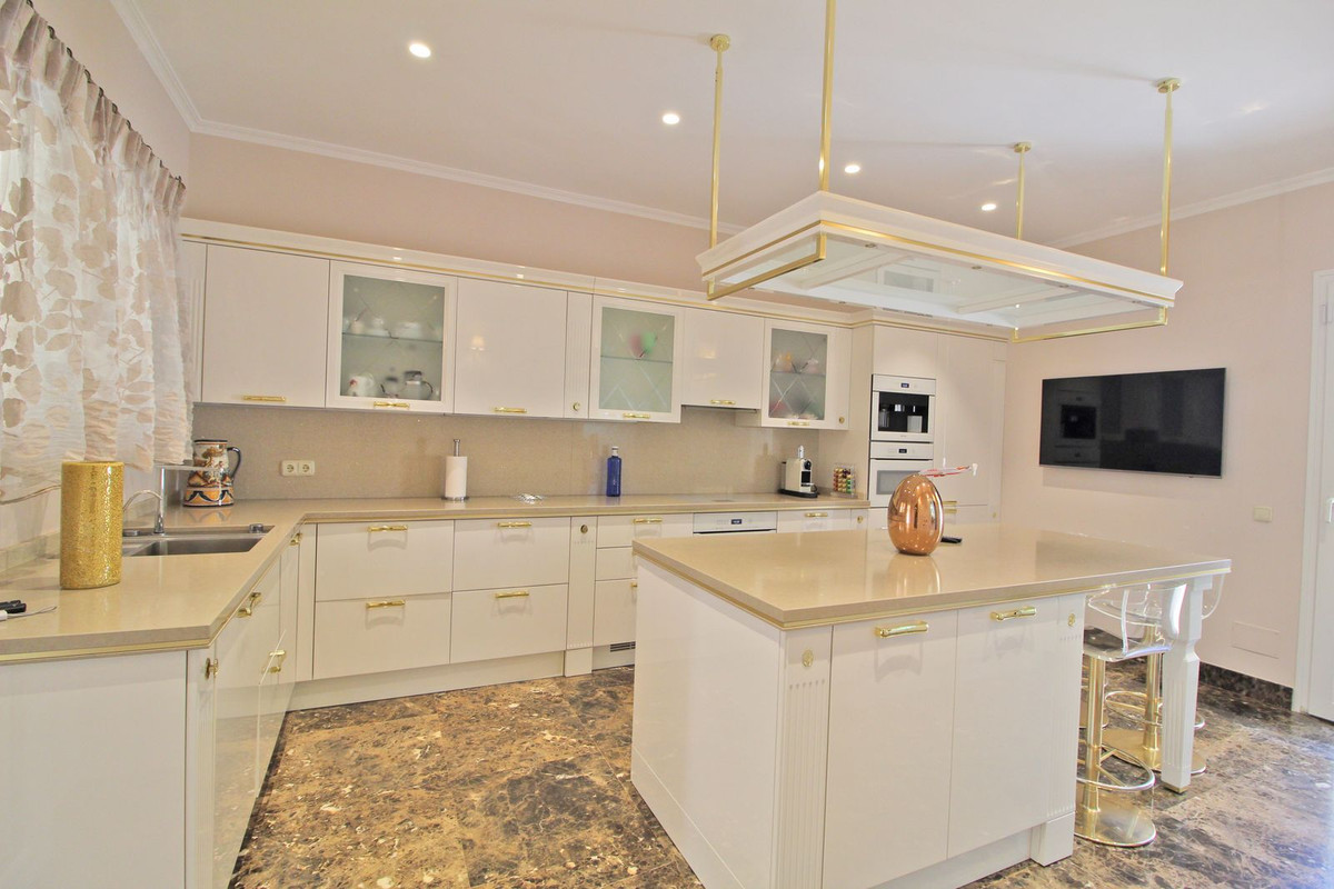 Appartement te koop in Bahía de Marbella | 7 slaapkamers H5364913