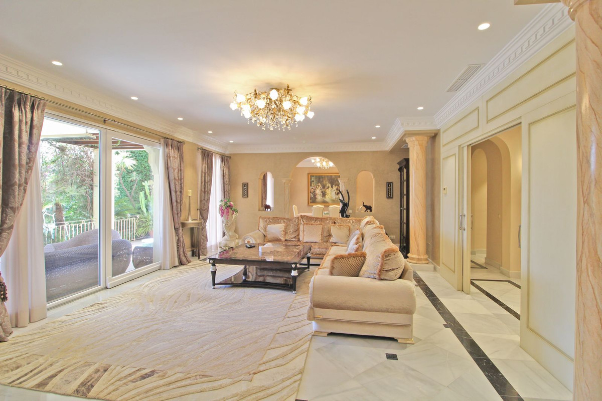 Appartement te koop in Bahía de Marbella | 7 slaapkamers H5364913