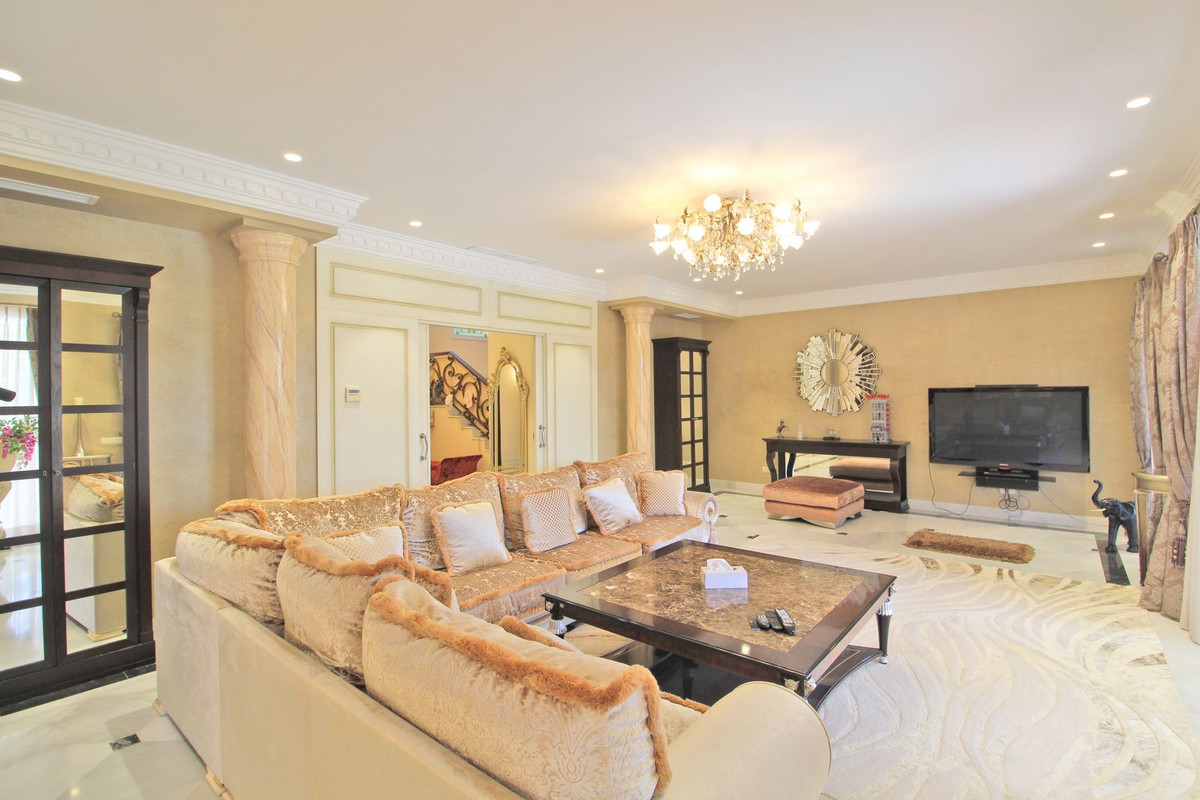 Appartement te koop in Bahía de Marbella | 7 slaapkamers H5364913