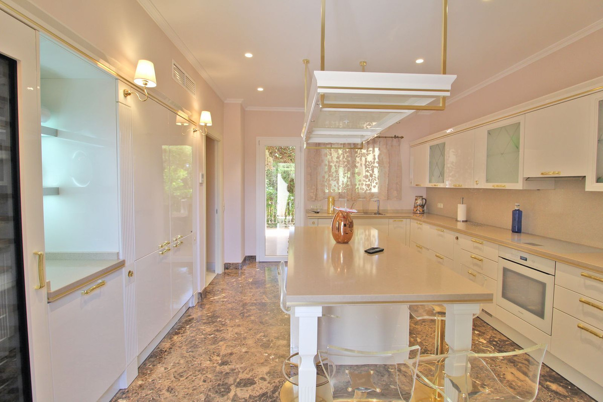 Appartement te koop in Bahía de Marbella | 7 slaapkamers H5364913