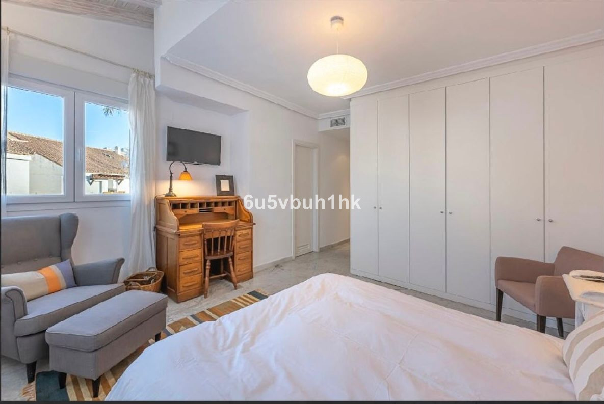 Appartement te koop in Bahía de Marbella | 4 slaapkamers H5366458