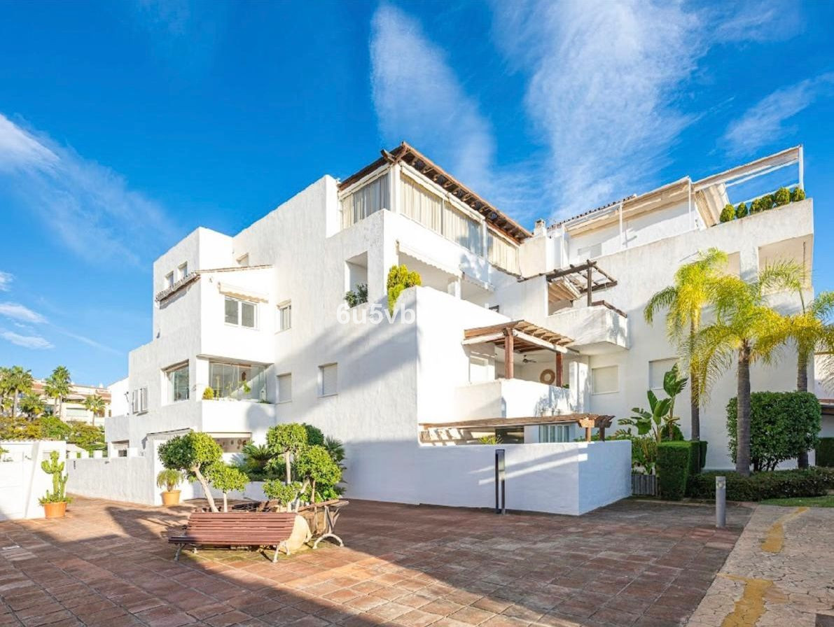 Appartement te koop in Bahía de Marbella | 4 slaapkamers H5366458
