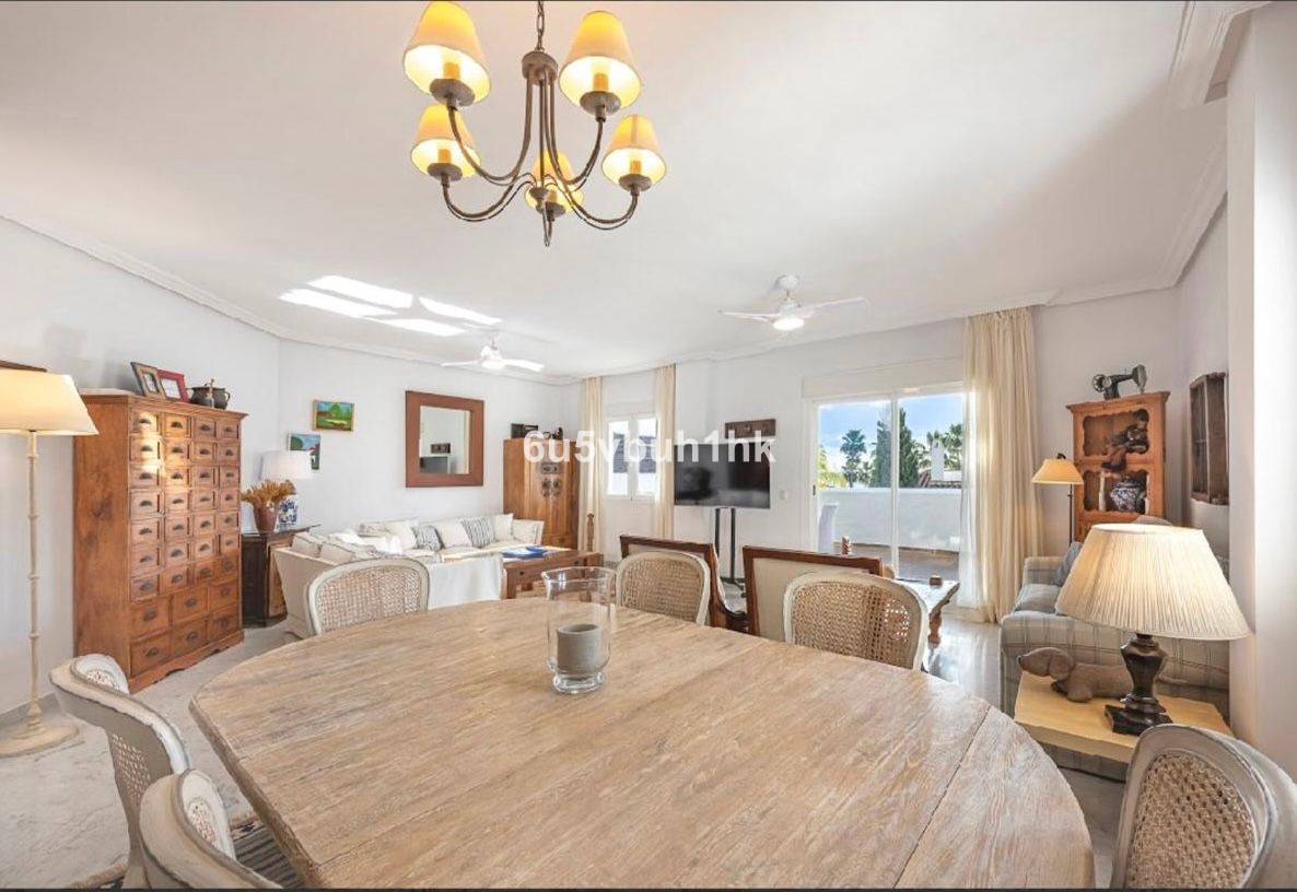 Appartement te koop in Bahía de Marbella | 4 slaapkamers H5366458