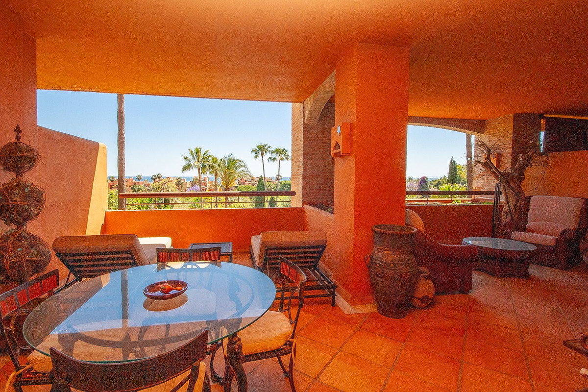 Appartement te koop in Bahía de Marbella | 2 slaapkamers H5372803