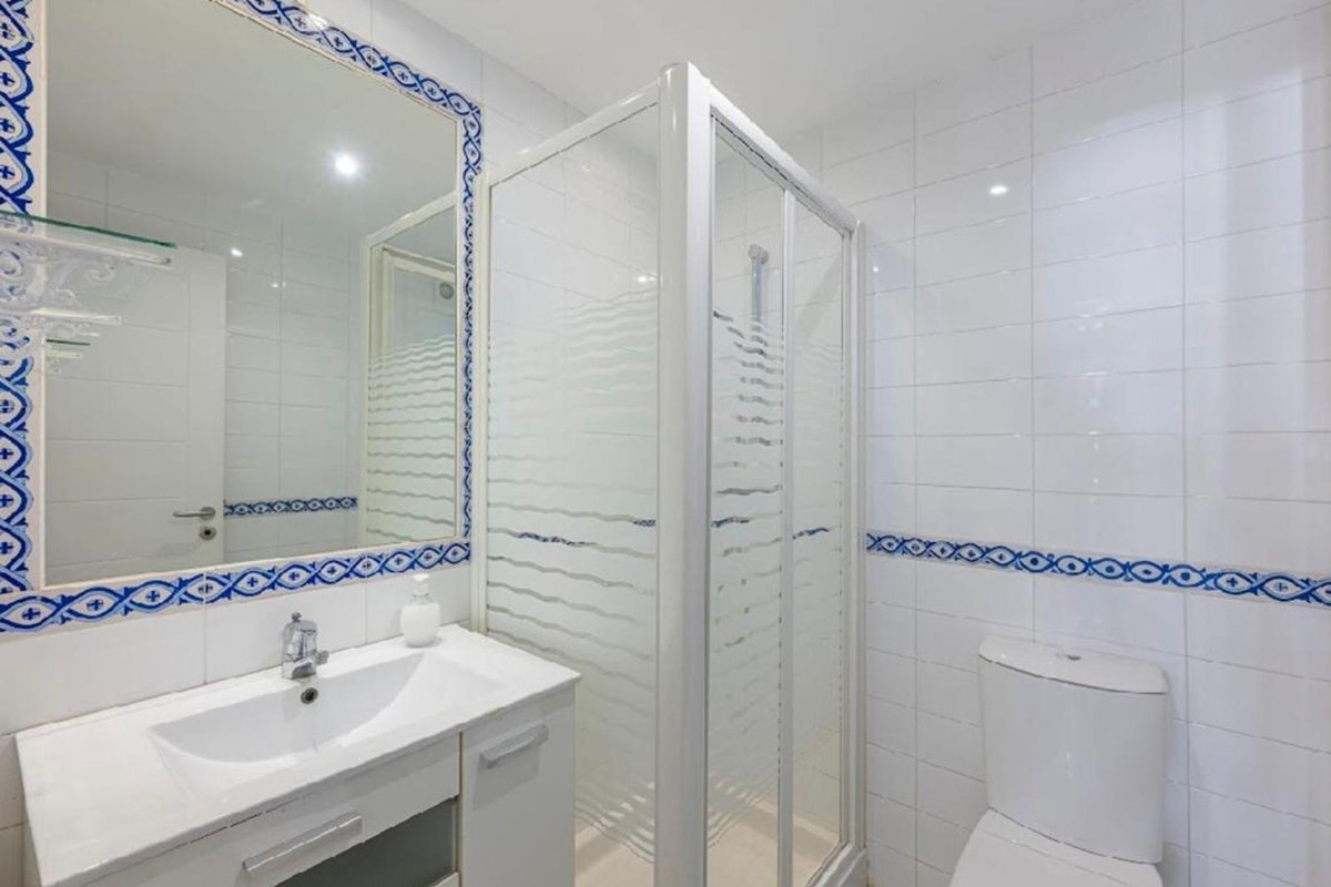 Appartement te koop in Bahía de Marbella | 4 slaapkamers H5402458